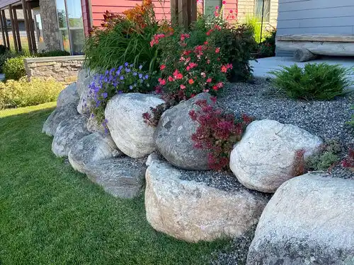 landscaping services Lacomb